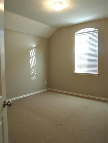 Building Photo - 1857 Sandpiper Ln