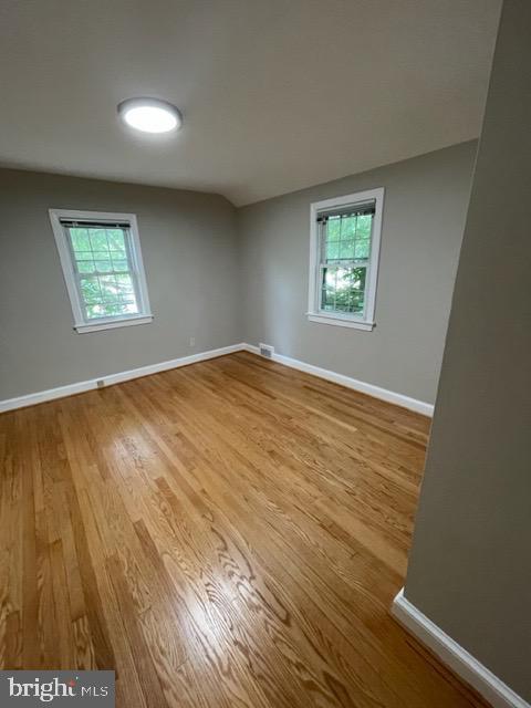 Building Photo - 303 Granville Dr