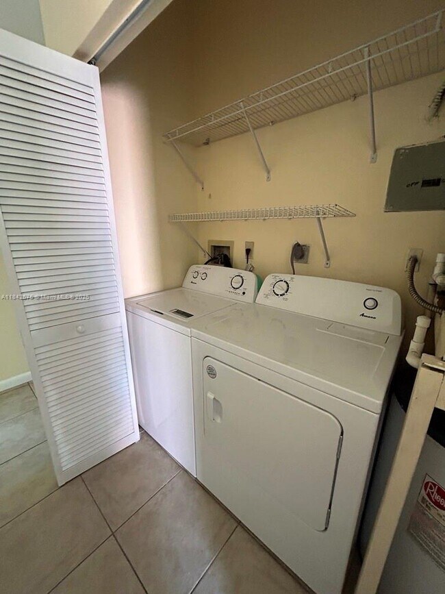 Building Photo - 12752 SW 250th Terrace