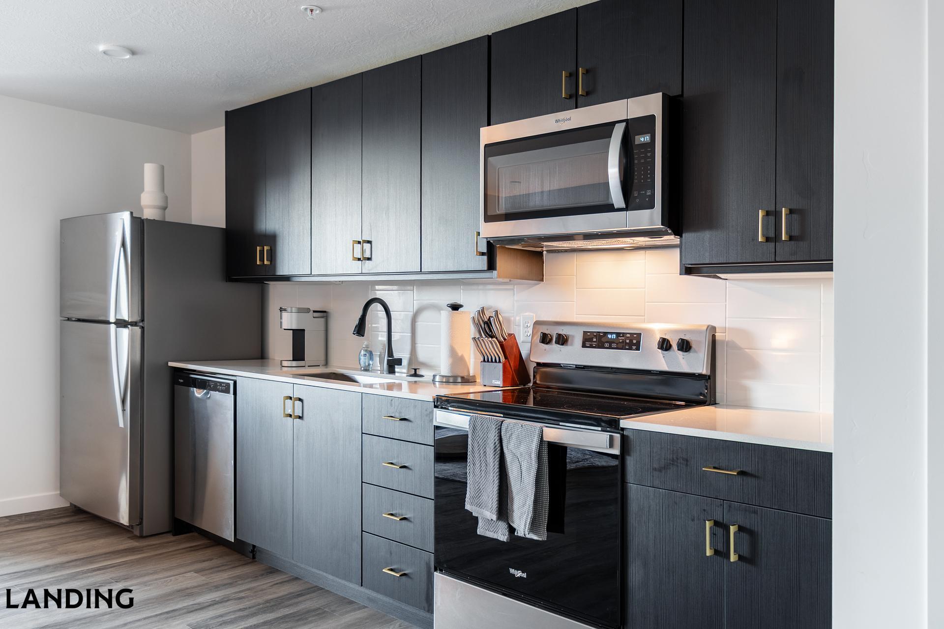 Building Photo - 343 S 400 E