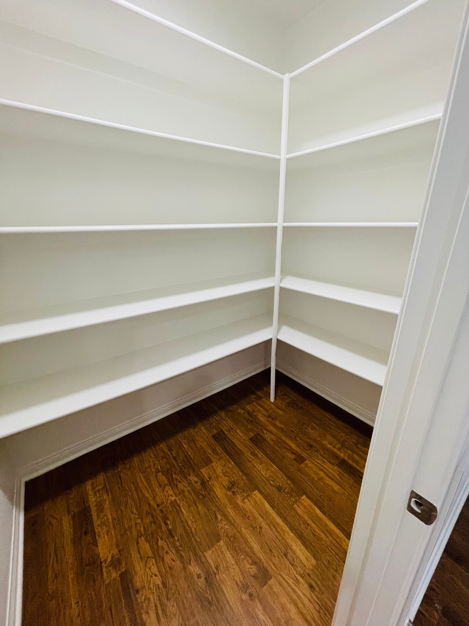 Building Photo - 1918 Kelly Ave