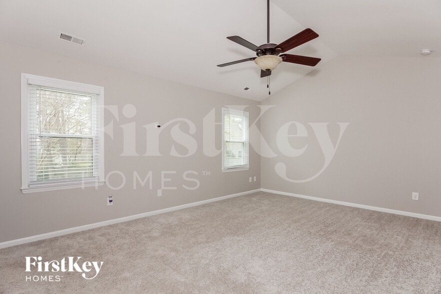 Building Photo - 7206 Brassy Creek Ln