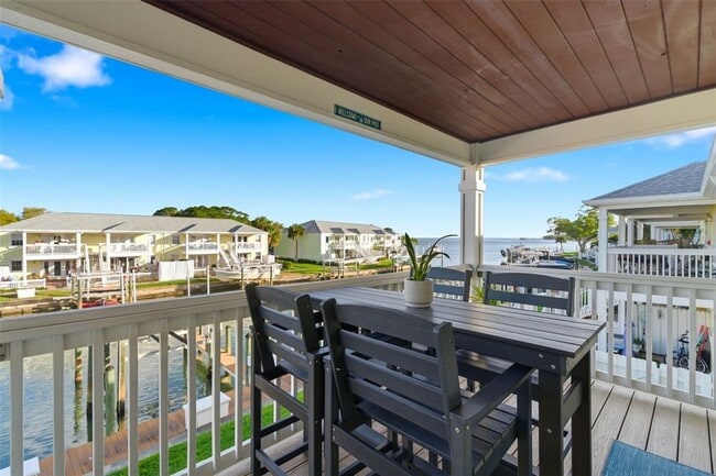 Building Photo - 5174 Beach Dr SE