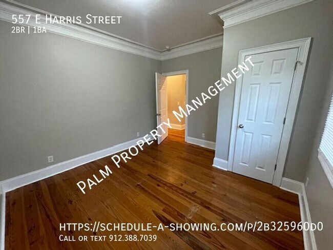 Building Photo - 557 E Harris St