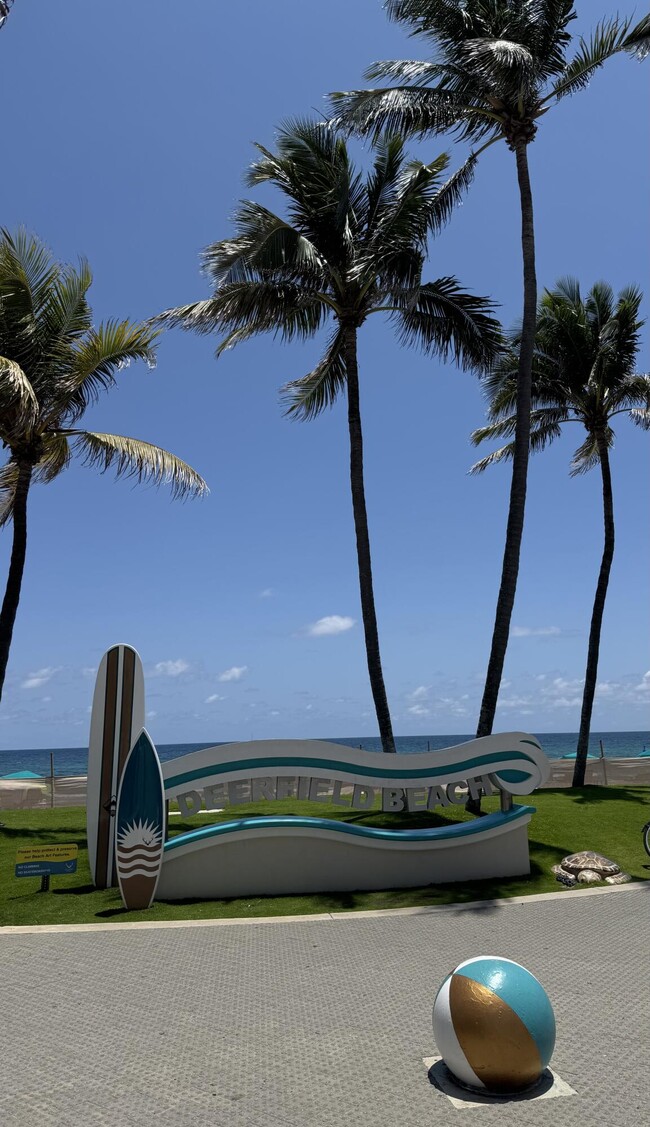 Building Photo - 147 Deer Creek Blvd