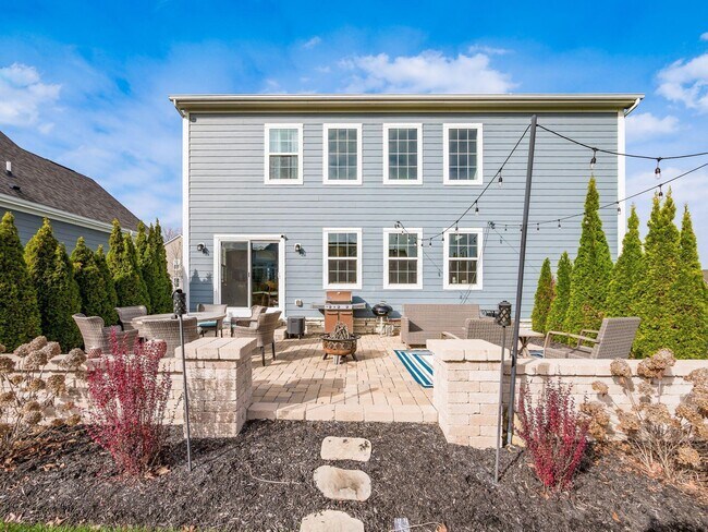 Building Photo - 5622 Ballantrae Woods Dr