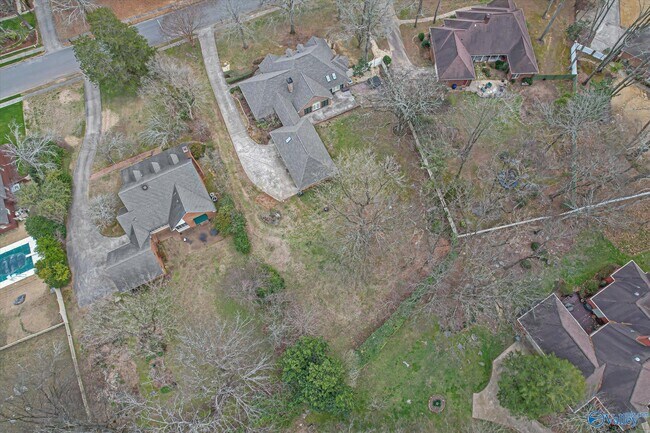 Building Photo - 4818 SE Cv Crk Dr