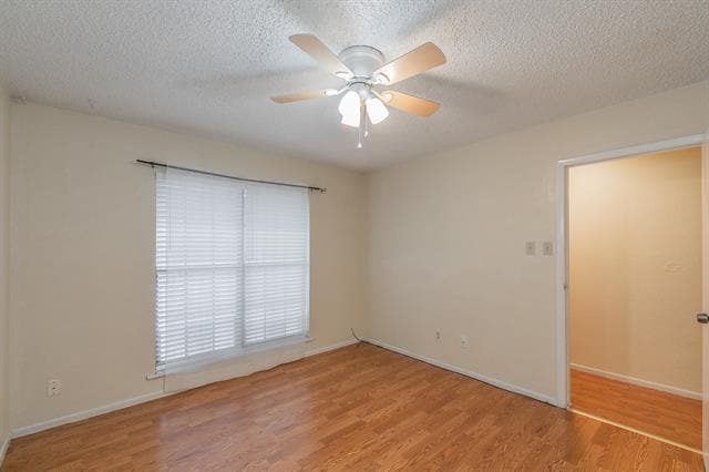 Building Photo - 611 Lost Springs Ct