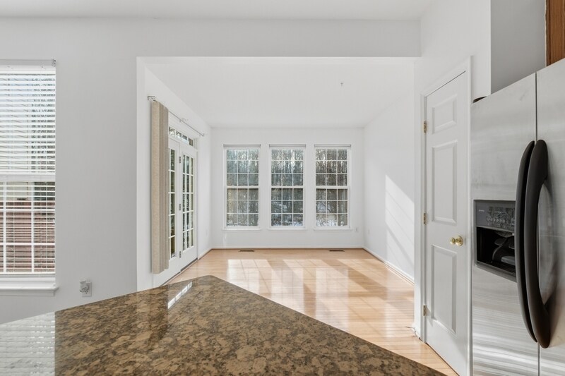 Building Photo - 7402 Serenade Cir