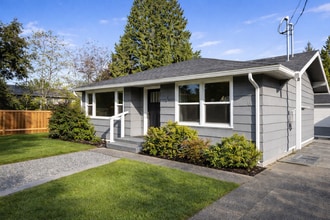 Building Photo - 16748 Linden Ave N