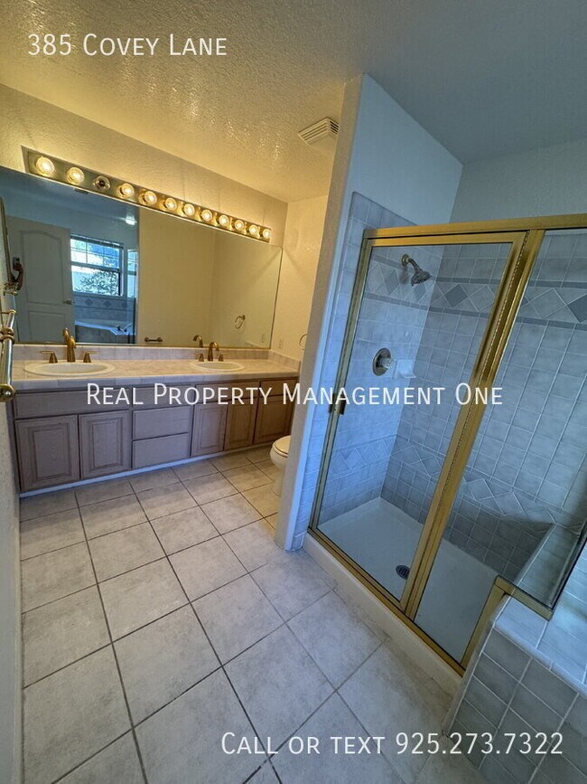 Building Photo - 385 Covey Ln