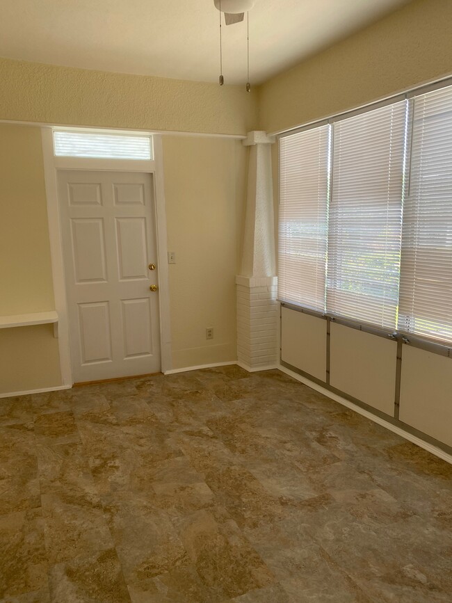 Building Photo - 1529 Palmetto St