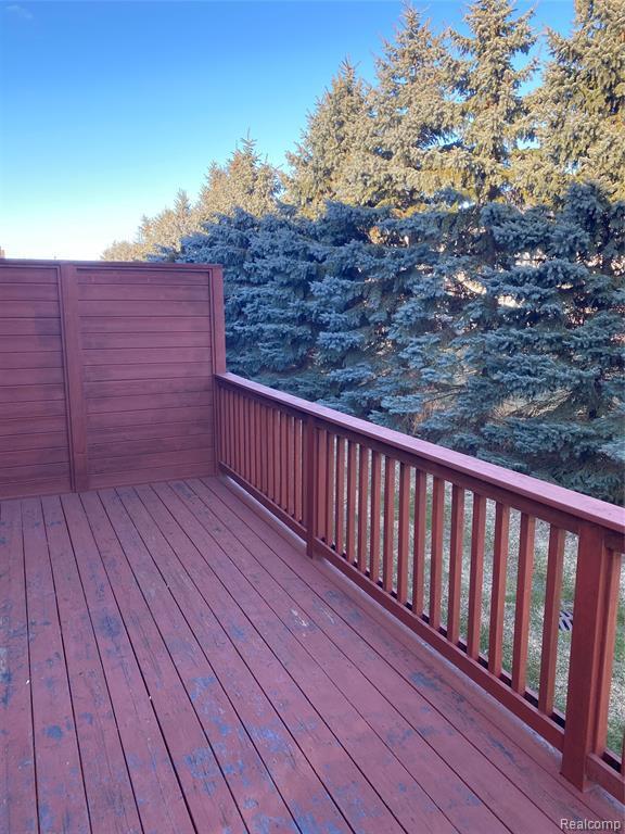 Building Photo - 1046 Lorenzo Ct