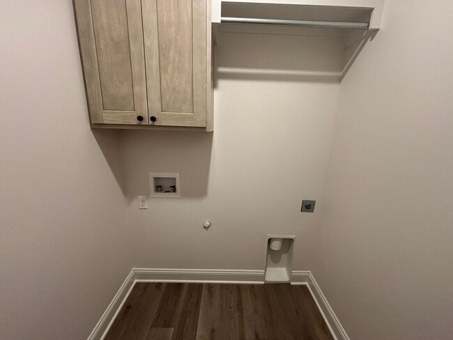 Building Photo - 123/125/127/129 Sheridan