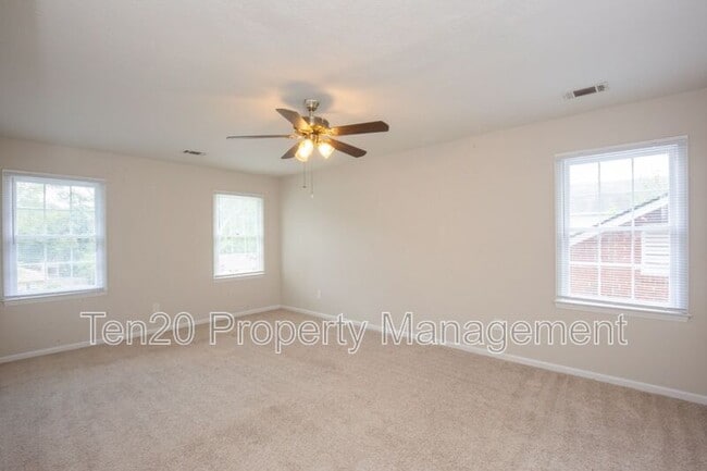 Building Photo - 4065 Windtree Ln