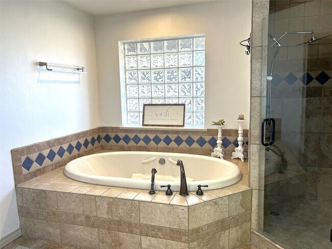 Building Photo - 7128 County Rd 319