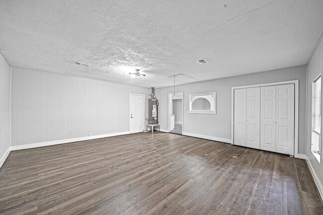 Building Photo - 8834 Brackley Ln