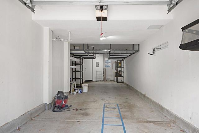 Building Photo - 16937 Hutchins Landing