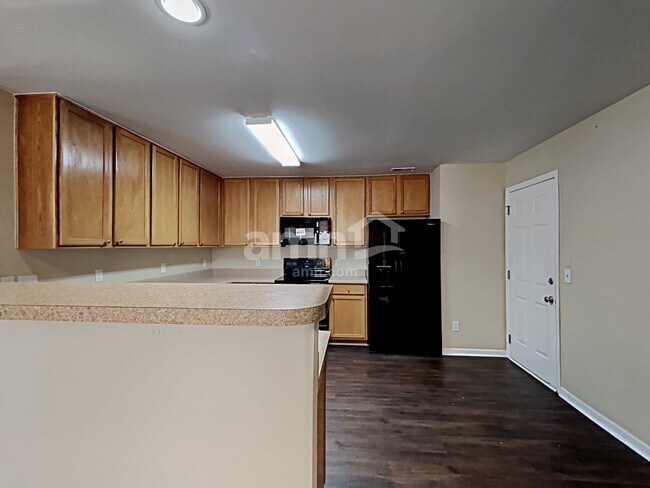 Building Photo - 318 Timber Meadow Lake Dr