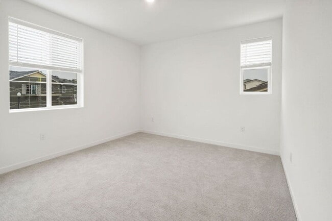 Building Photo - 8151 Lavigne Cir