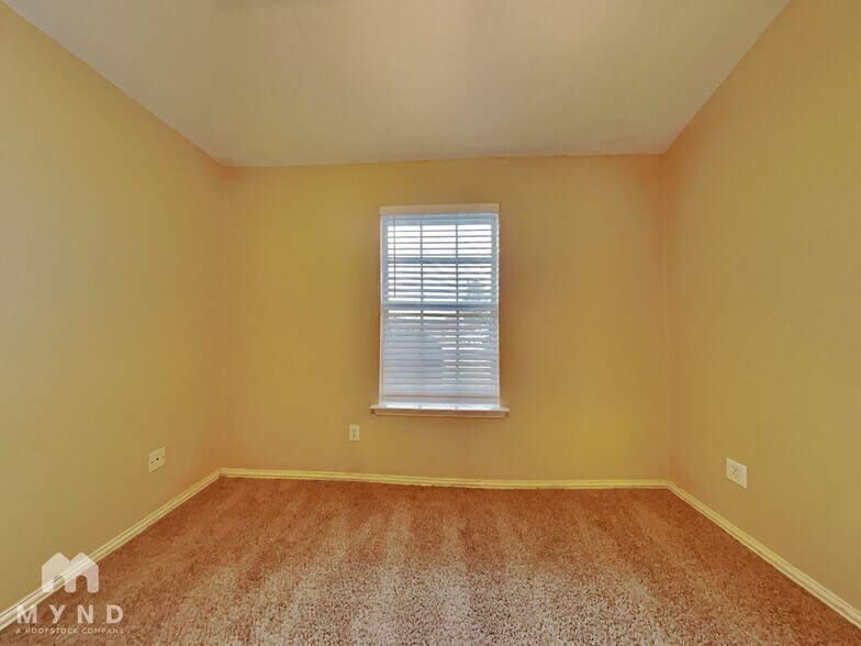 Building Photo - 10809 Copperwood Dr