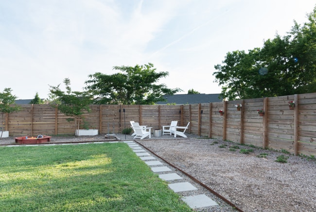 Building Photo - WHITNEY PINES - 3 Bedroom Home located in ...