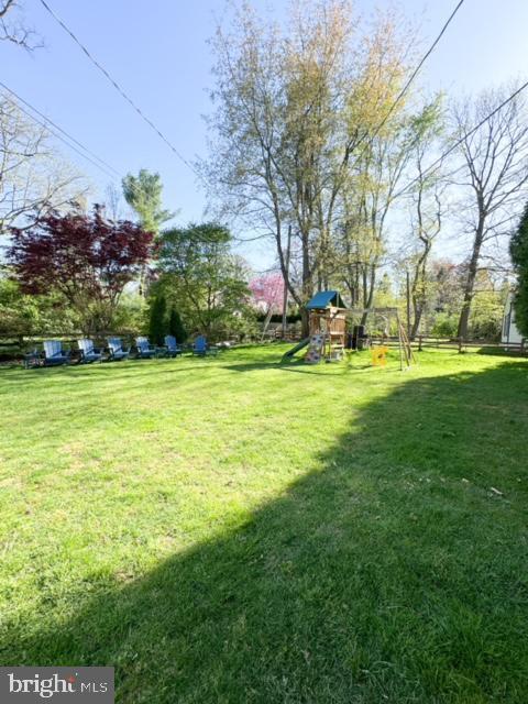 Building Photo - 235 Rodney Cir