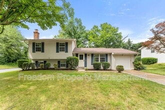 Building Photo - 2516 Tabor Ct