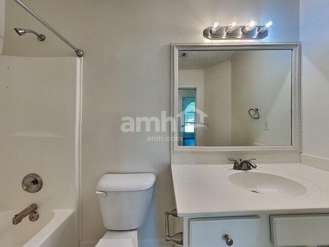 Building Photo - 1810 Patrick Mill Pl NE