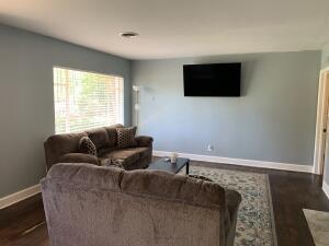 Building Photo - 2417 Comanche Rd