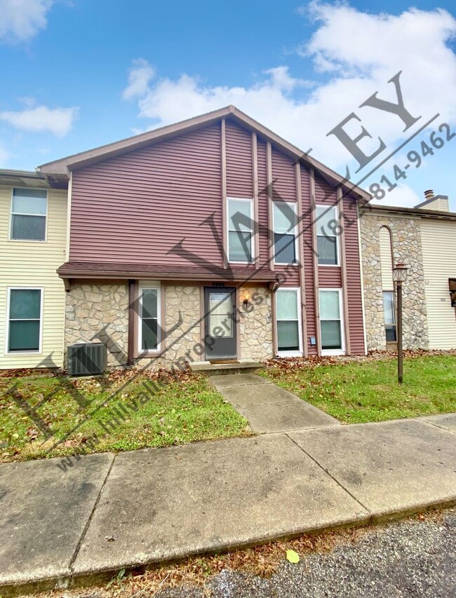 Primary Photo - Two Bedroom Townhome in Willow Crossings