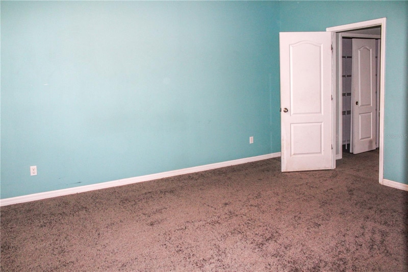 Building Photo - 2572 Limerick Cir