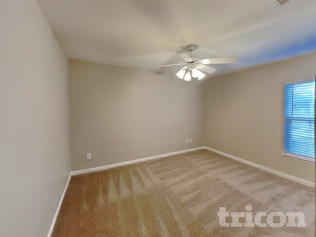 Building Photo - 2013 Fiona Way