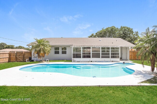 Building Photo - 1763 Fallon Blvd NE