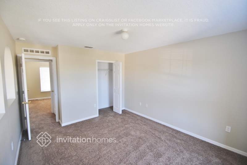 Building Photo - 281 McKay Blvd