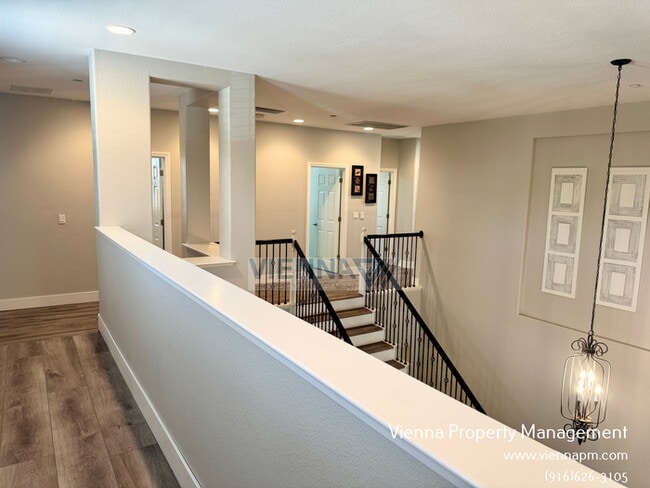 Building Photo - 2169 Mount Errigal Pl