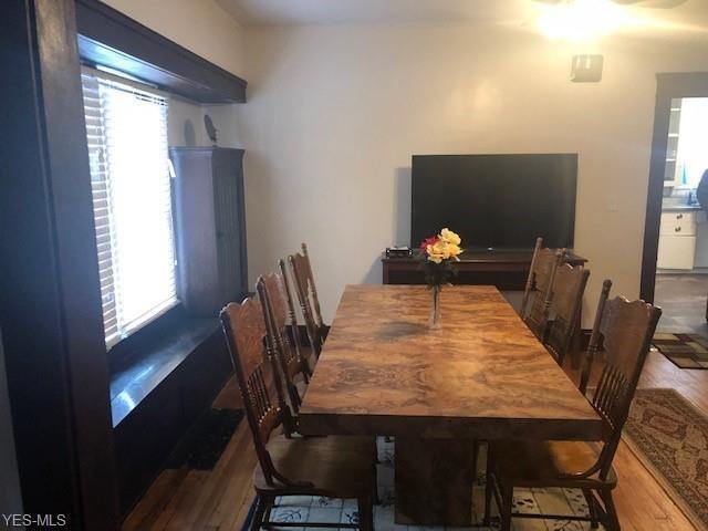 Building Photo - 4509 Bush Ave