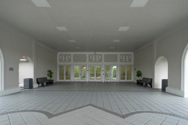 Building Photo - 6147 Waldwick Cir