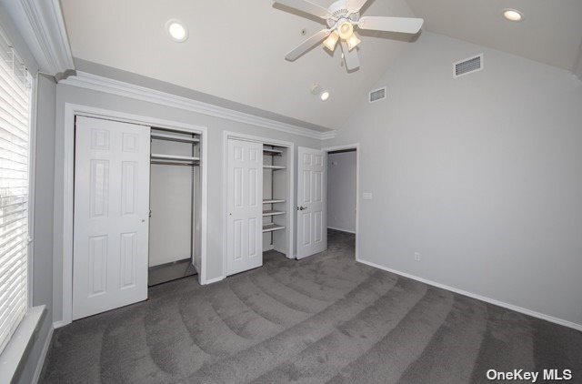 Building Photo - 274 Village Green Dr