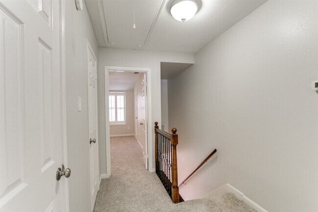 Building Photo - 1407 Springrock Ln
