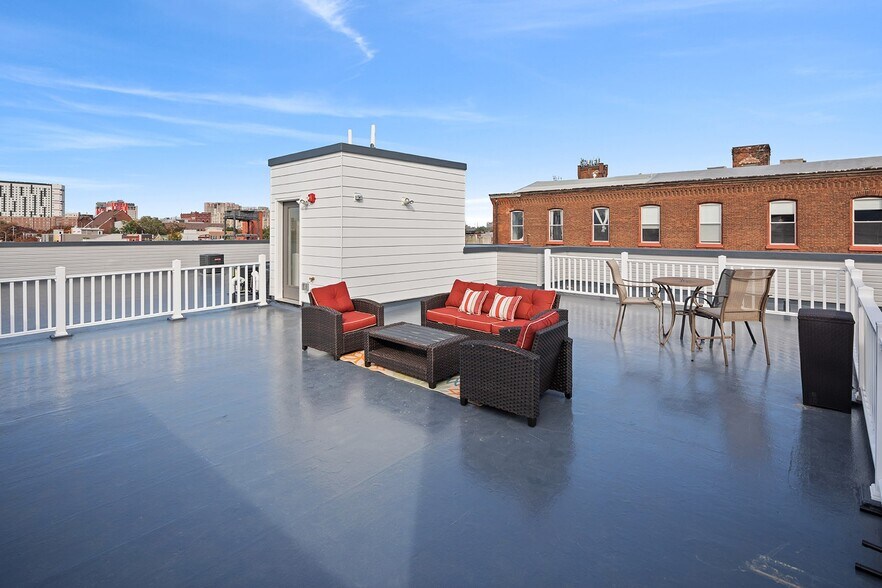 Building Photo - 502 Cecil B Moore Ave