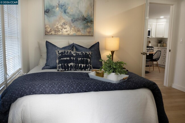 Building Photo - 4815 Appian Way