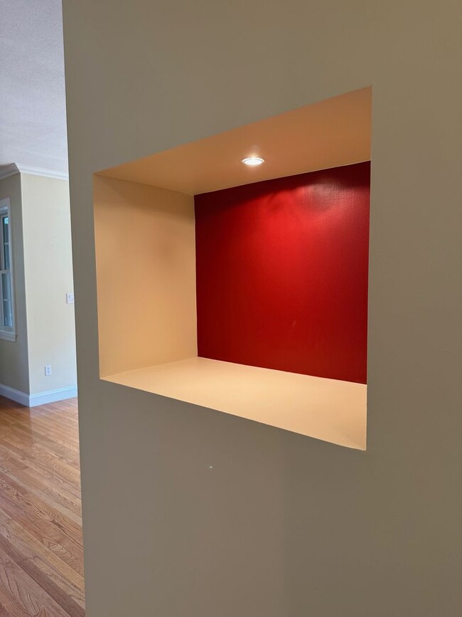 Building Photo - West AVL - Truly Special Custom Build!