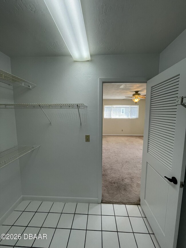 Building Photo - 524 Pelican Bay Dr