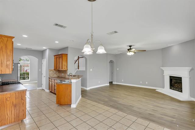 Building Photo - 6113 Farrah Dr