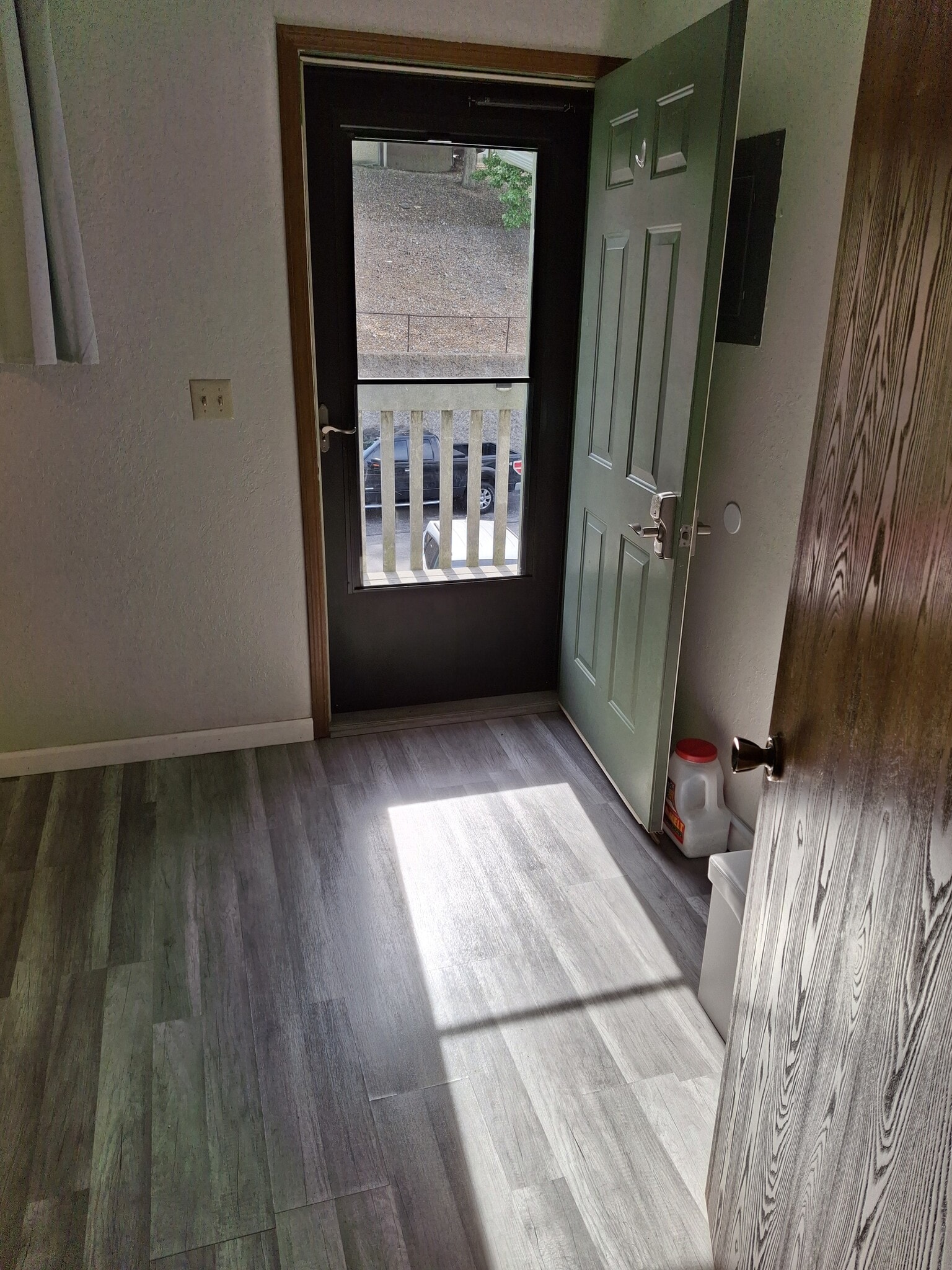 Building Photo - 150 Sws Dr