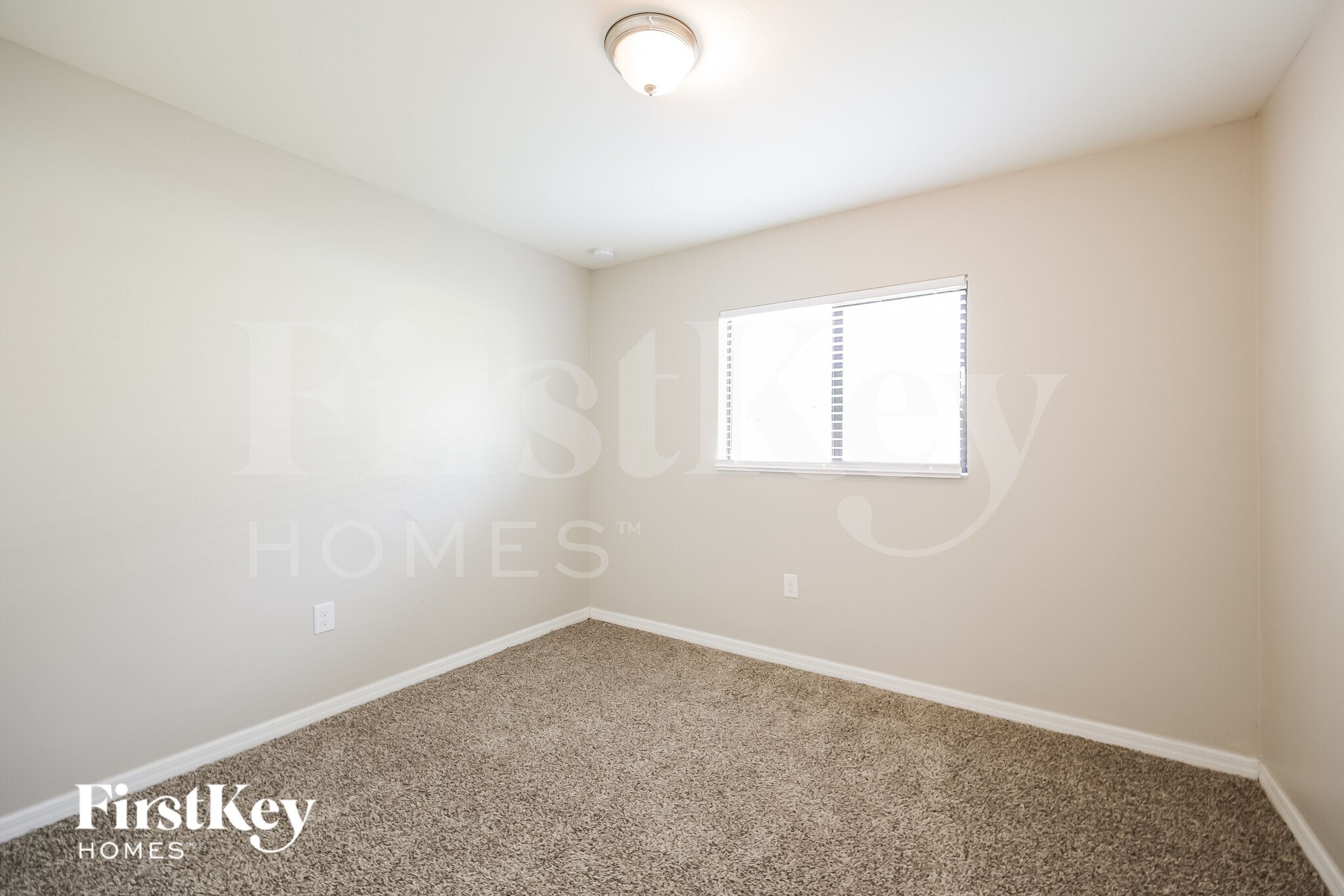 Building Photo - 209 SW 21st Terrace