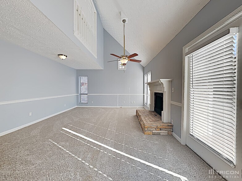 Building Photo - 2851 Forest Wood Dr