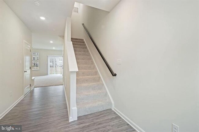 Primary Photo - 1807 Kellington Ct