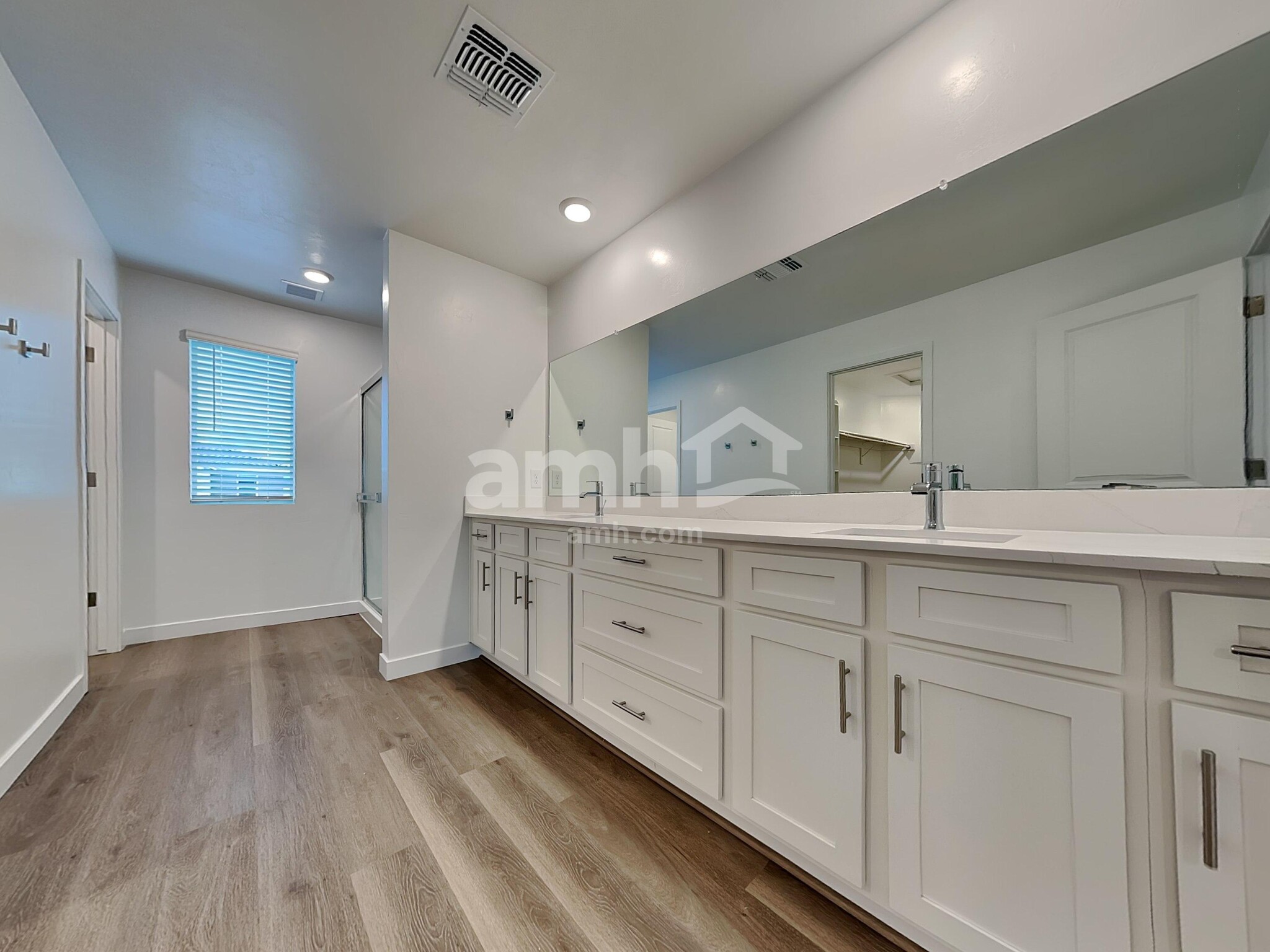 Building Photo - 6482 E Paseo Alga